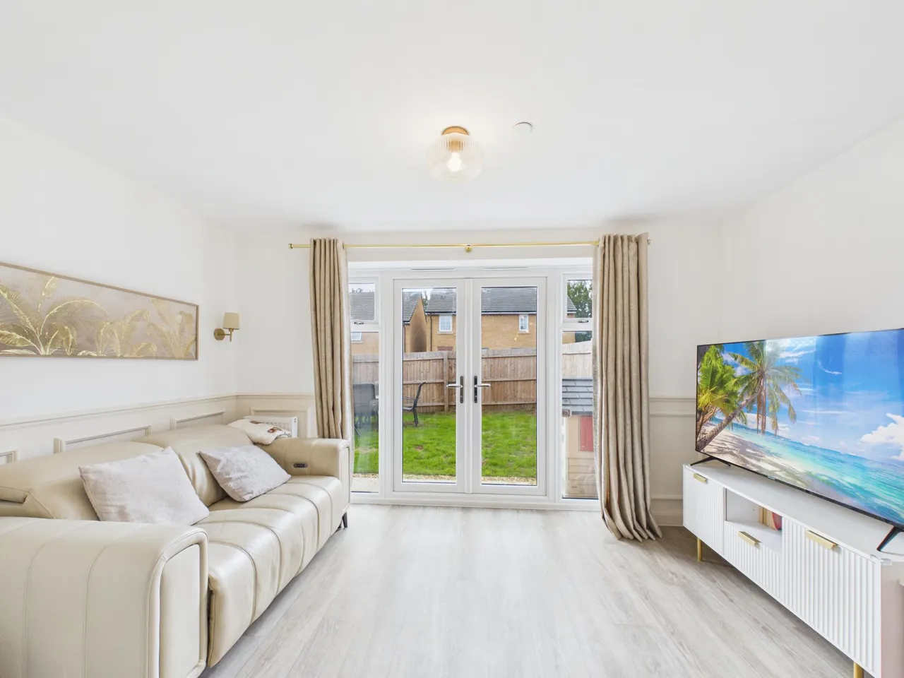 Heol Sirhowy, Caldicot, NP26, photo 10