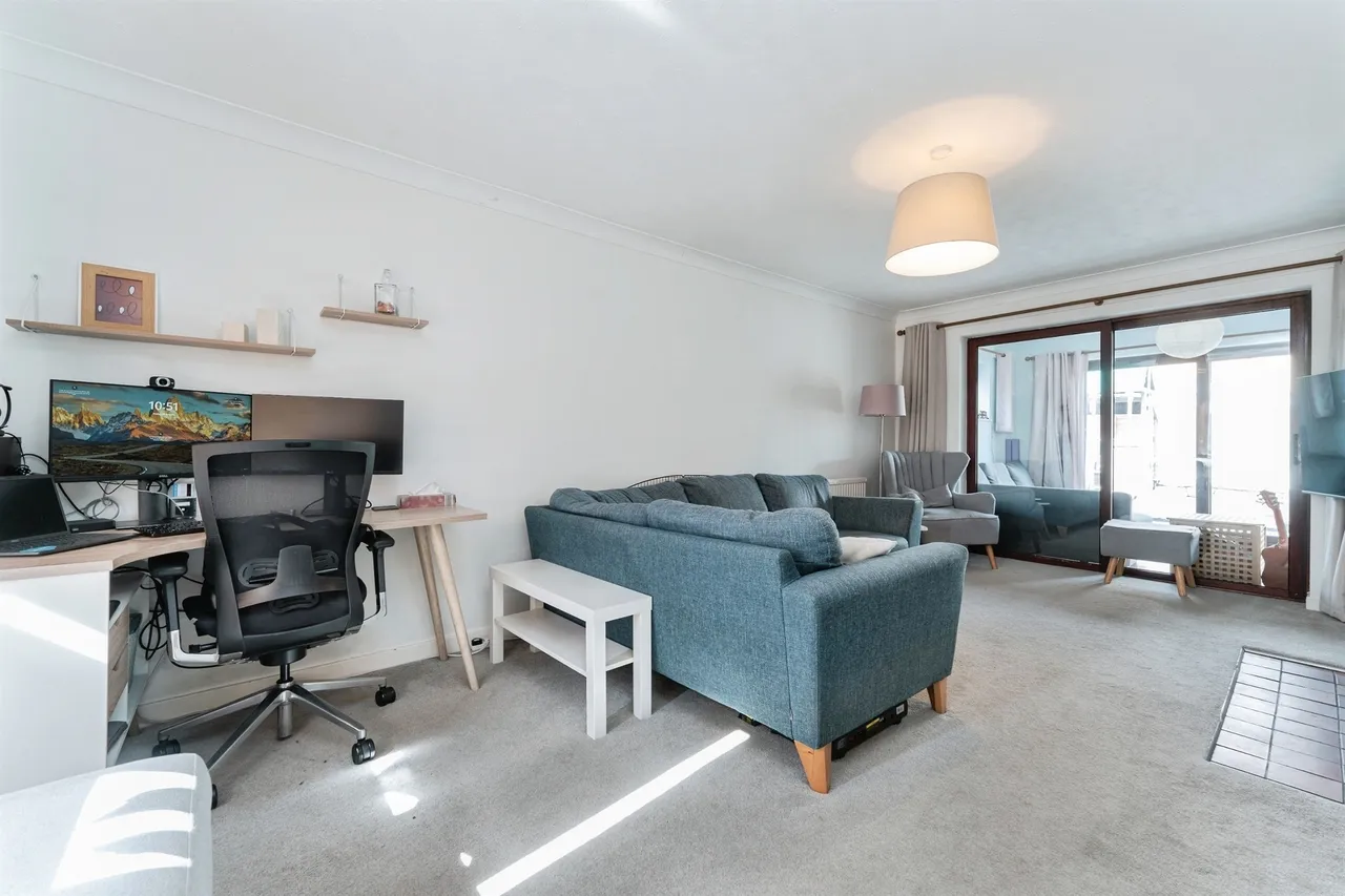Grove Way, Ramsey, Huntingdon, photo 4