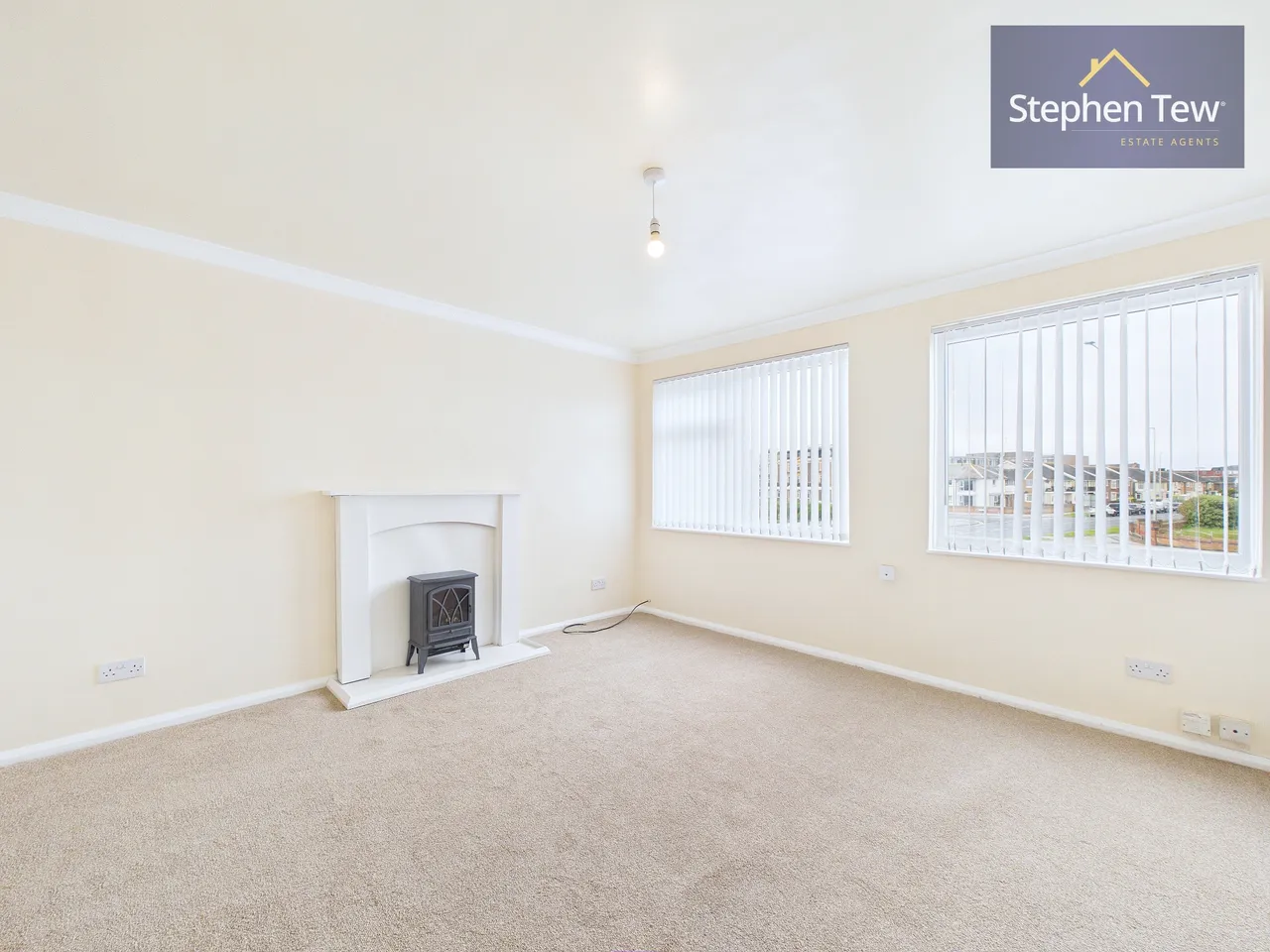 Clifton Drive, FY4, photo 2
