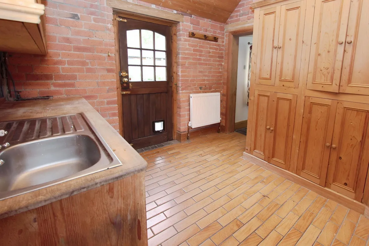 Main Street, Lockington, DE74, photo 6