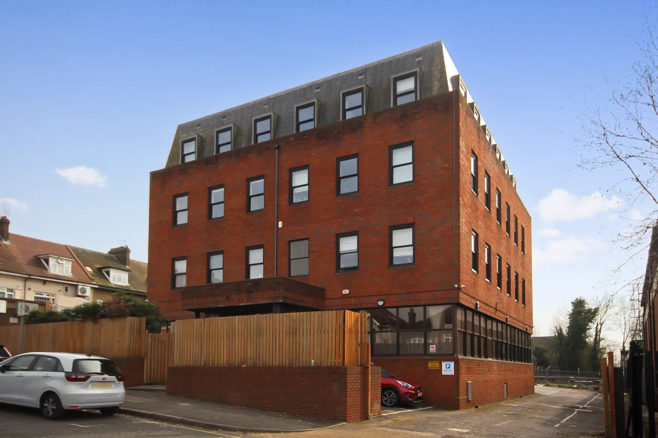 Cavendish Avenue, Harrow, HA1, photo 2