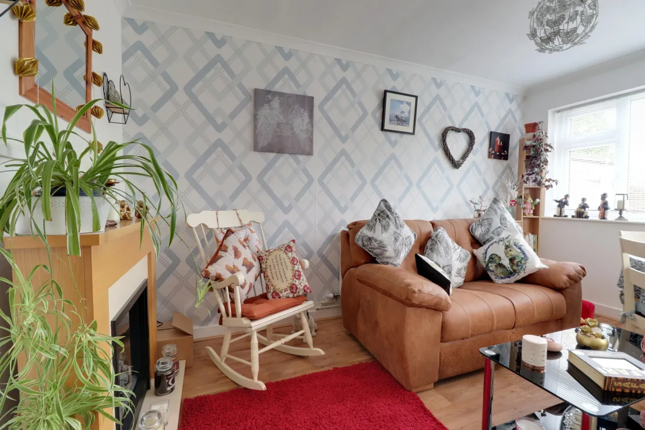 Sharnbrook Drive, Crewe, photo 6