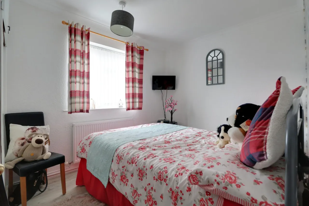 Sharnbrook Drive, Crewe, photo 16