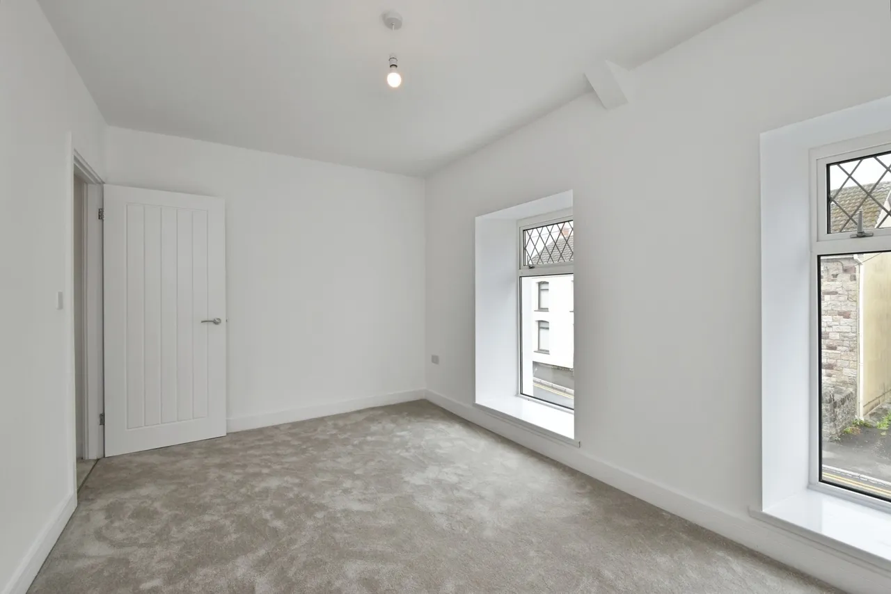Gwilym Road, Cwmllynfell, SA9, photo 13