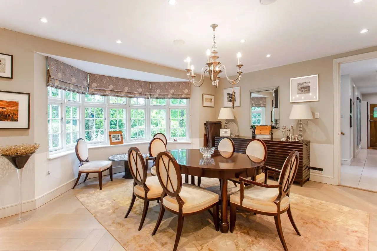 The Bishops Avenue, London, N2 0AN, photo 5