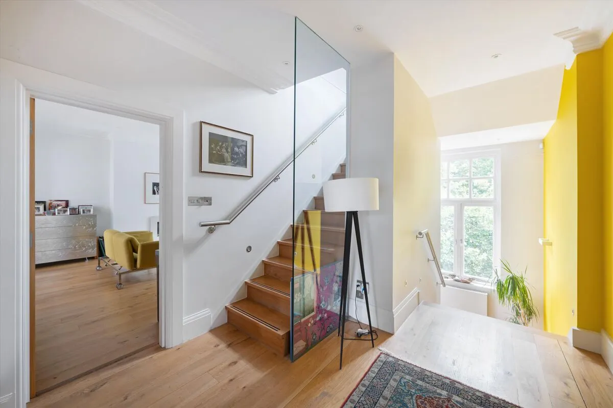 Fitzjohns Avenue, London, NW3, photo 16