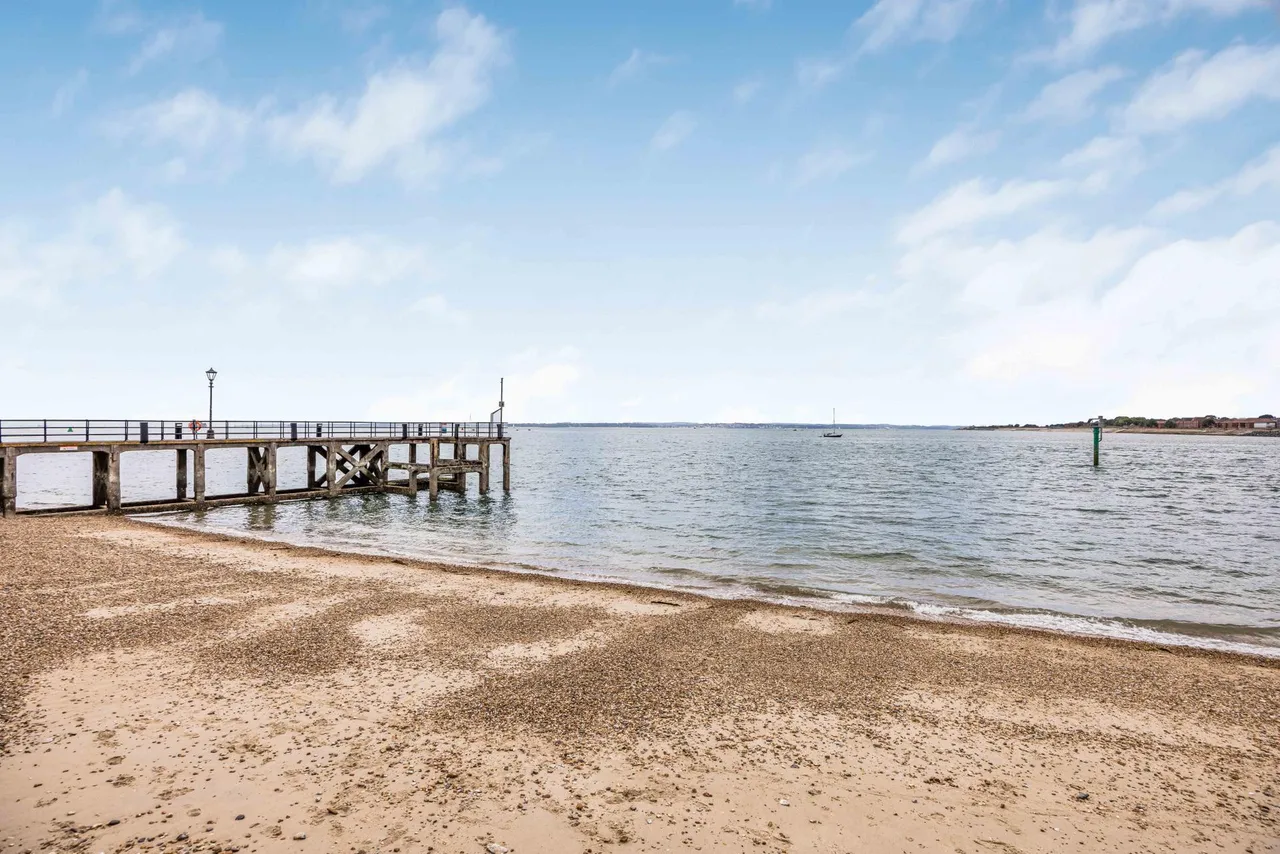 Old Portsmouth, Hampshire, photo 37