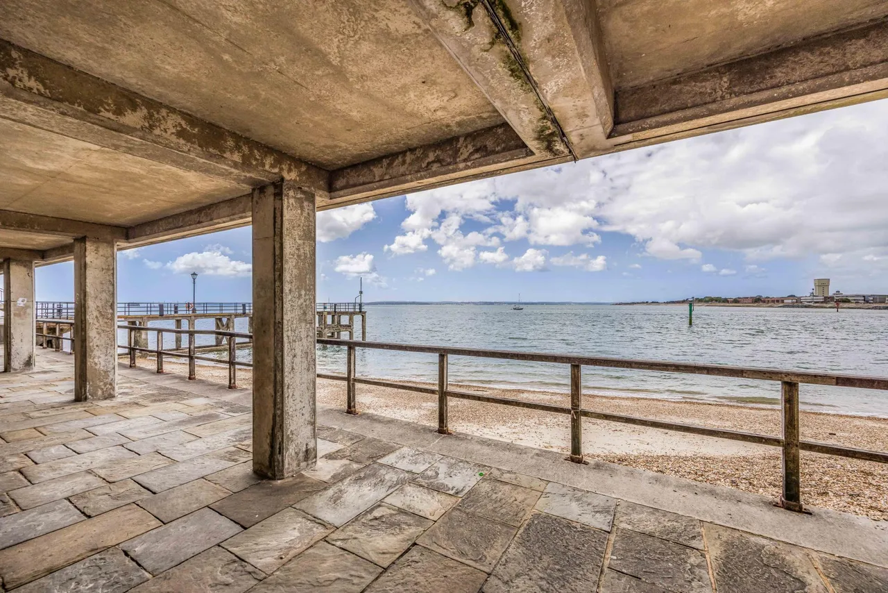 Old Portsmouth, Hampshire, photo 36