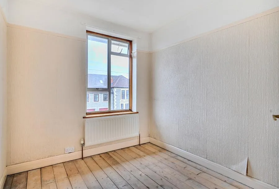 Hollyguest Road, Hanham, BS15, photo 13