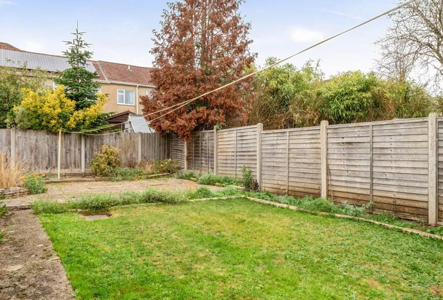 Hollyguest Road, Hanham, BS15, photo 18