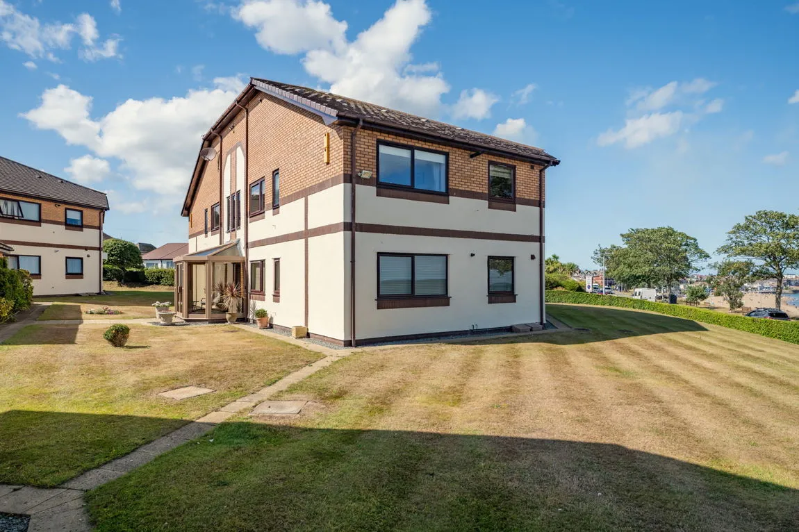 Cwrt Y Coleg, Rhos On Sea, Colwyn Bay, Conwy, LL28 4HR, photo 15