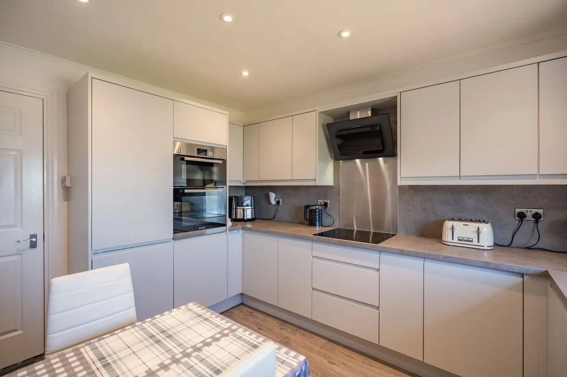 Cwrt Y Coleg, Rhos On Sea, Colwyn Bay, Conwy, LL28 4HR, photo 8