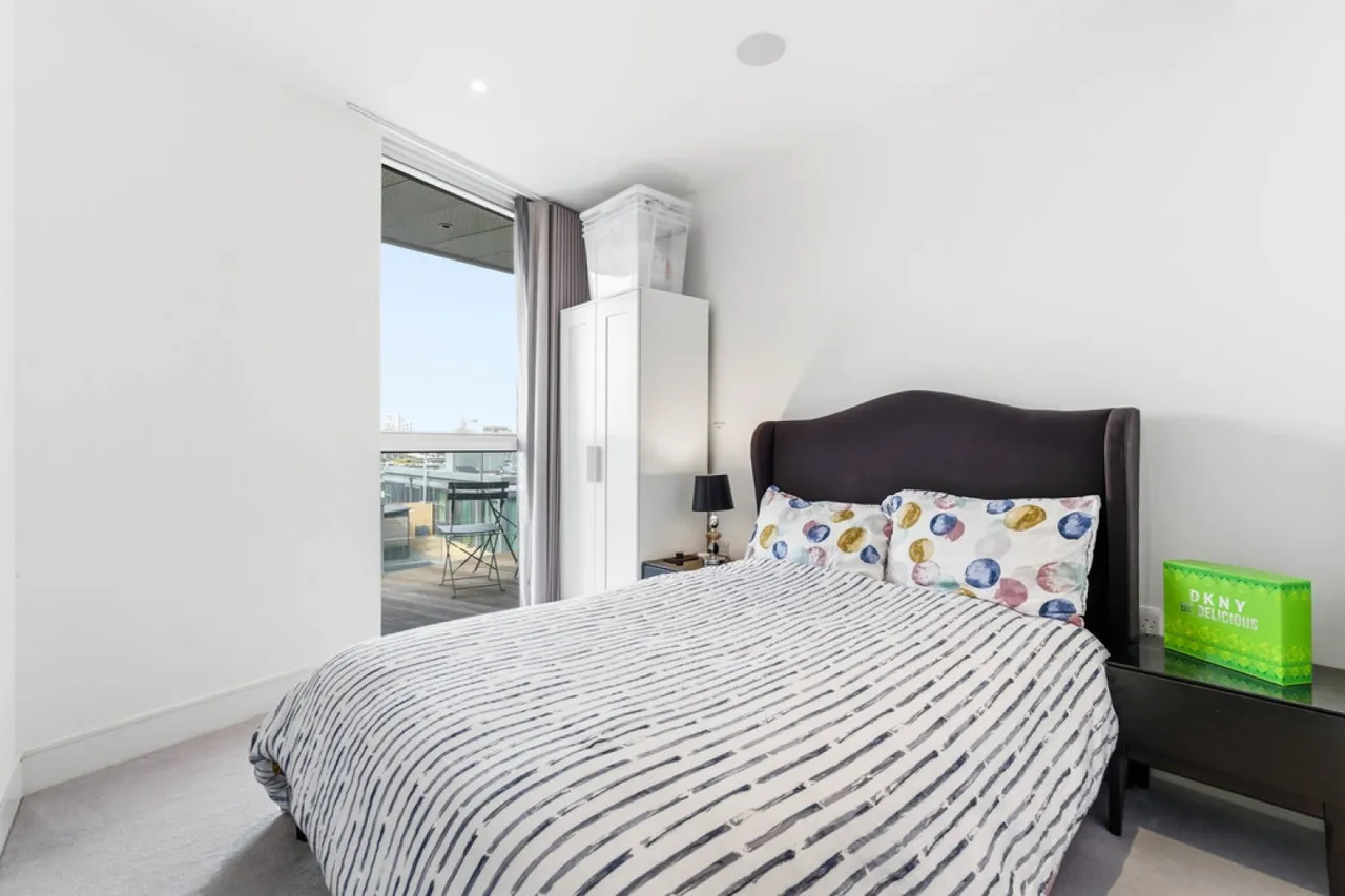 Pinnacle House, Battersea Reach, photo 10