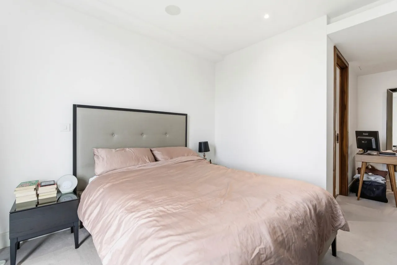 Pinnacle House, Battersea Reach, photo 8