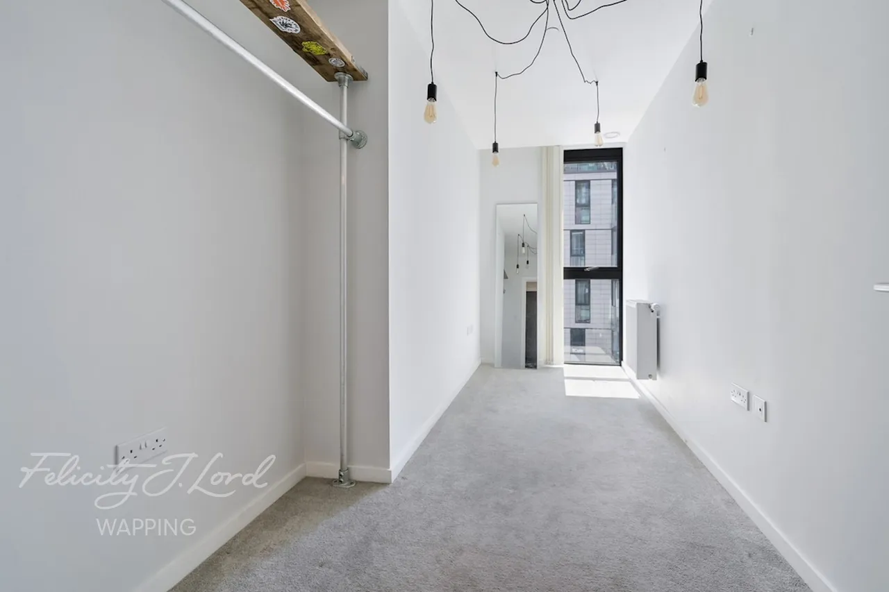 Bridle Mews, London, photo 9