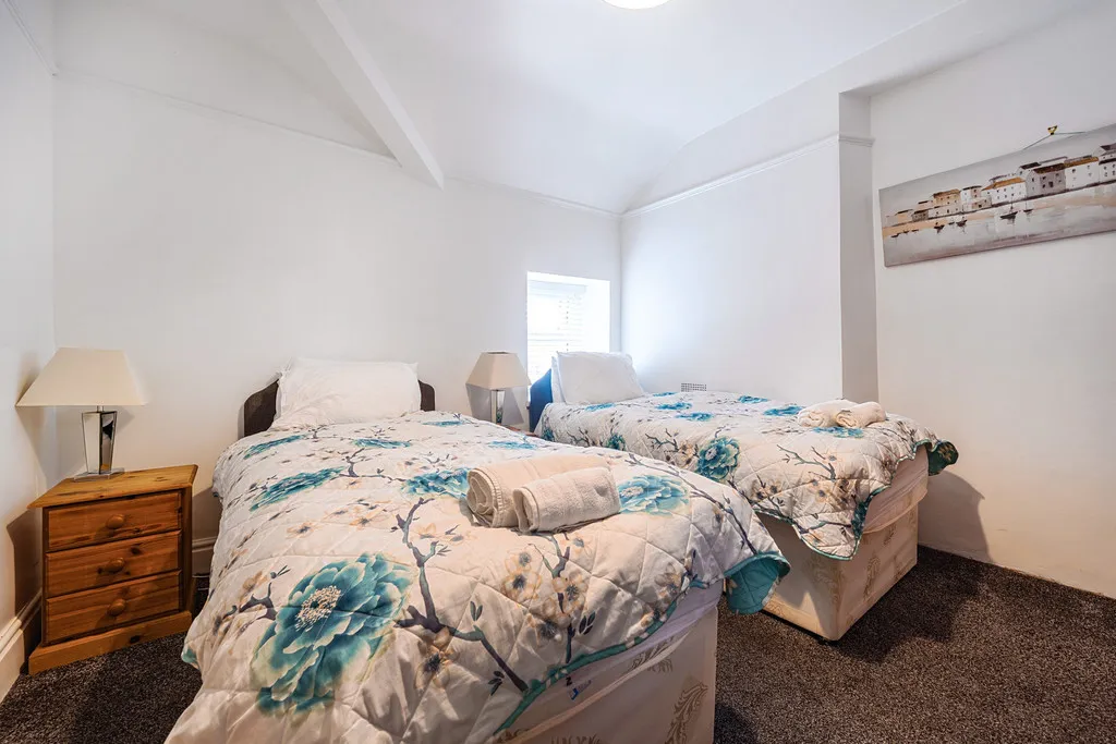 Thornthwaite Road, Windermere, LA23, photo 17