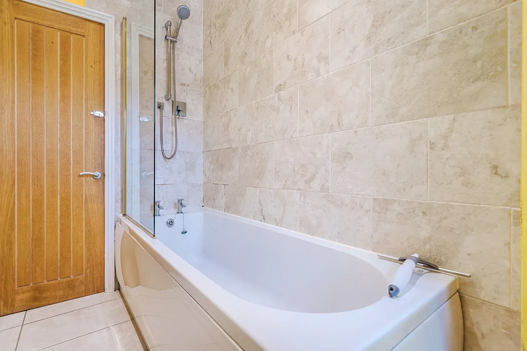 Thornthwaite Road, Windermere, LA23, photo 21