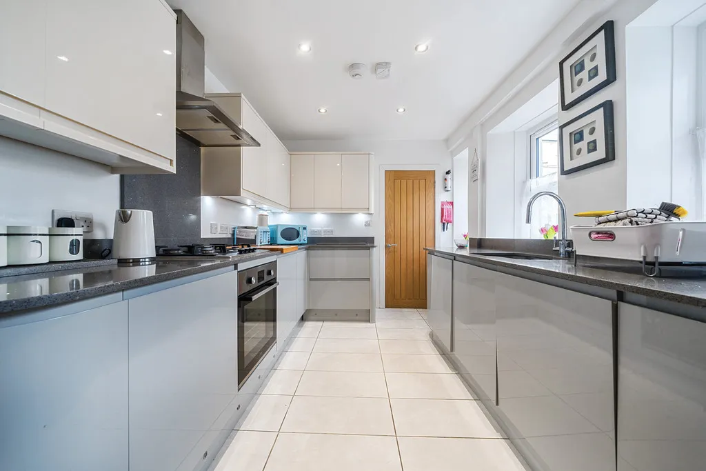 Thornthwaite Road, Windermere, LA23, photo 4