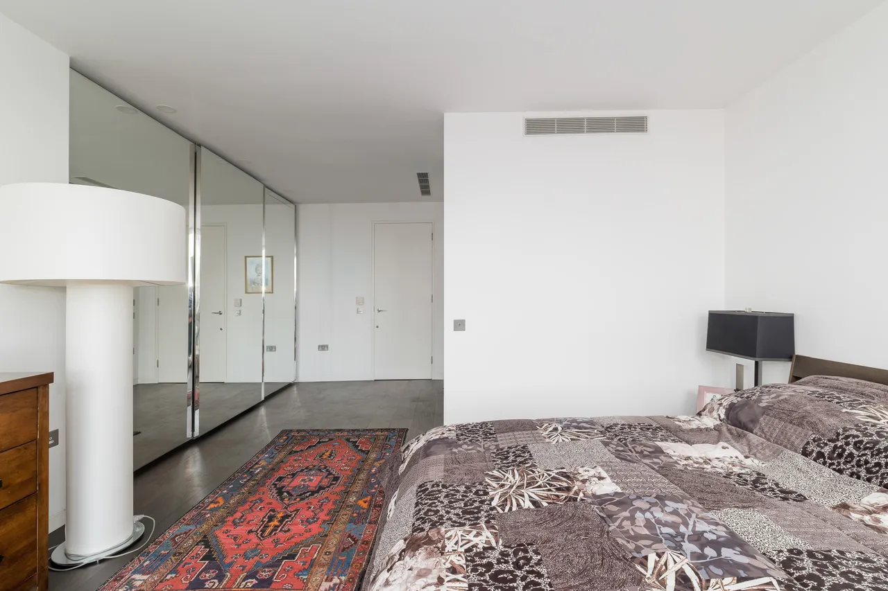 Fairmont Avenue, London, E14, photo 30