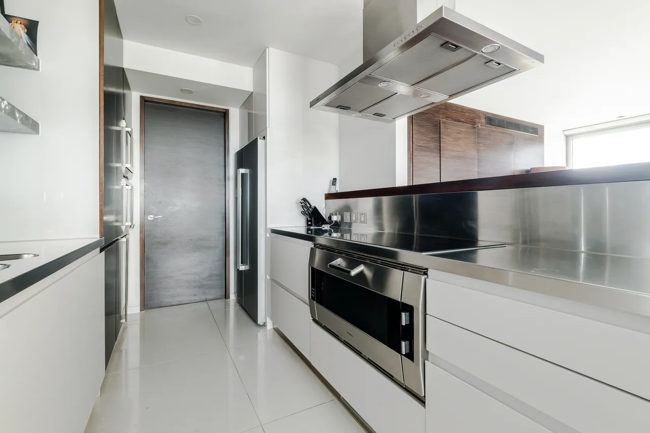Fairmont Avenue, London, E14, photo 36