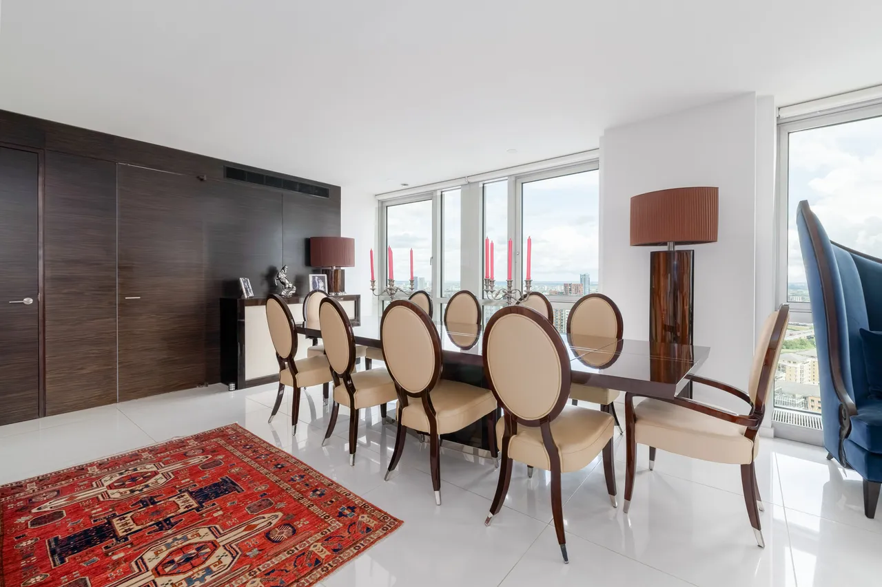 Fairmont Avenue, London, E14, photo 15
