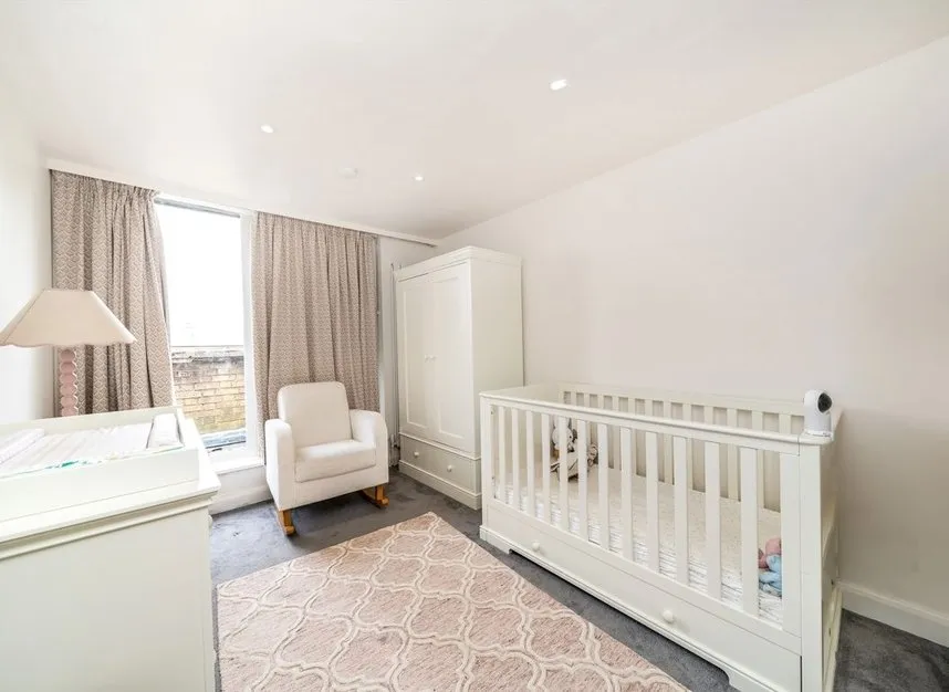 Ravenscroft Avenue, Golders Green, NW11, photo 6
