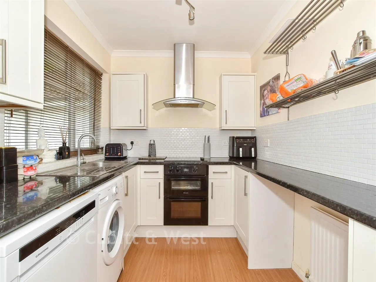 Kingsley Grove, Reigate, RH2, photo 7