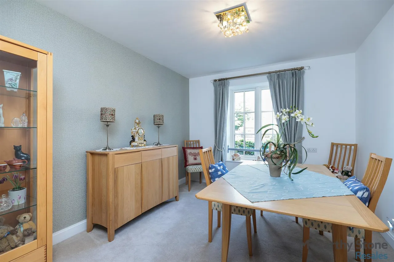 The Broadway, Amersham, HP7, photo 4