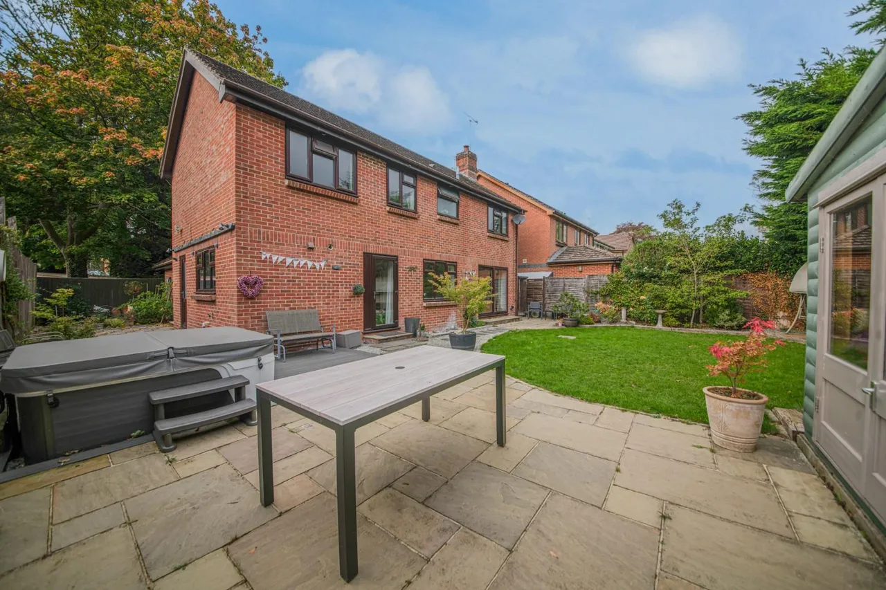 The Maples, Chandler's Ford, Eastleigh, SO53 1DZ, photo 19