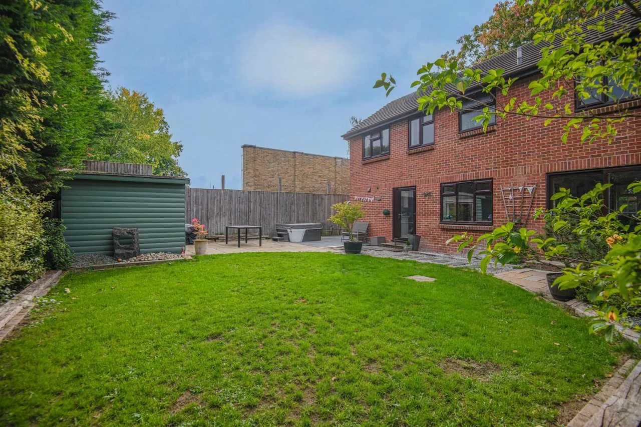 The Maples, Chandler's Ford, Eastleigh, SO53 1DZ, photo 21