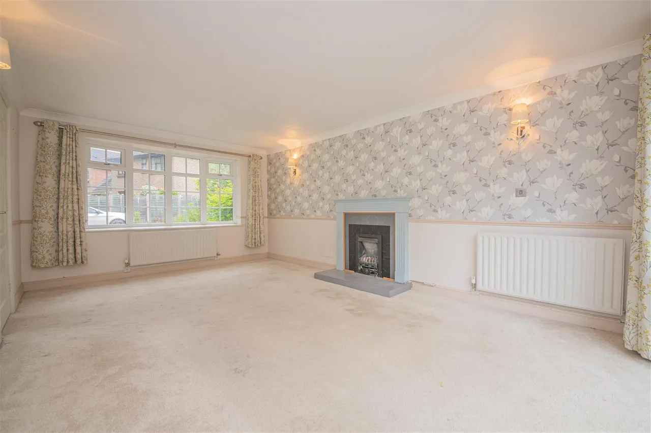 The Maples, Chandler's Ford, Eastleigh, SO53 1DZ, photo 3