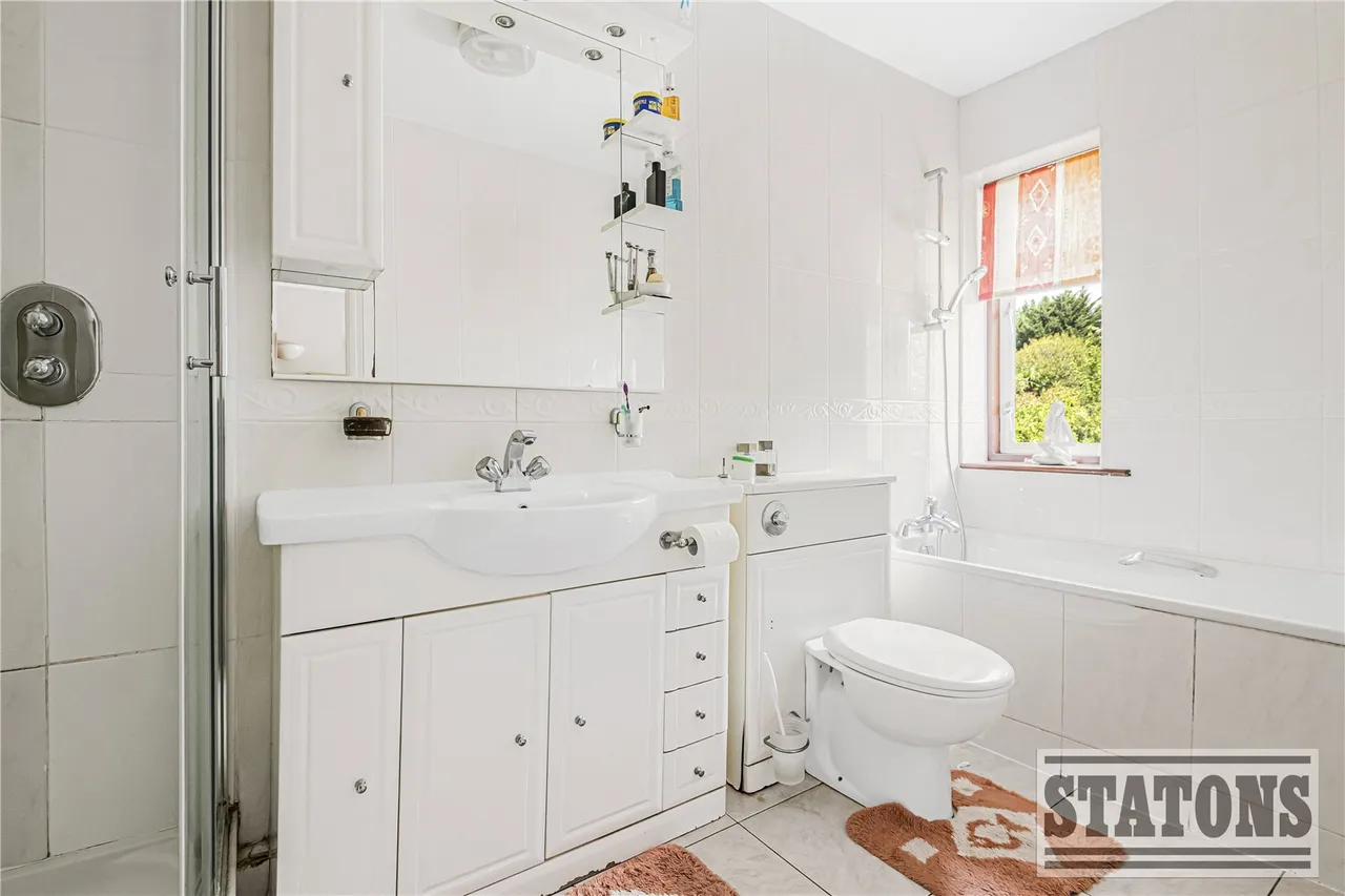 Greenbrook Avenue, Hadley Wood, EN4 0LS, photo 16