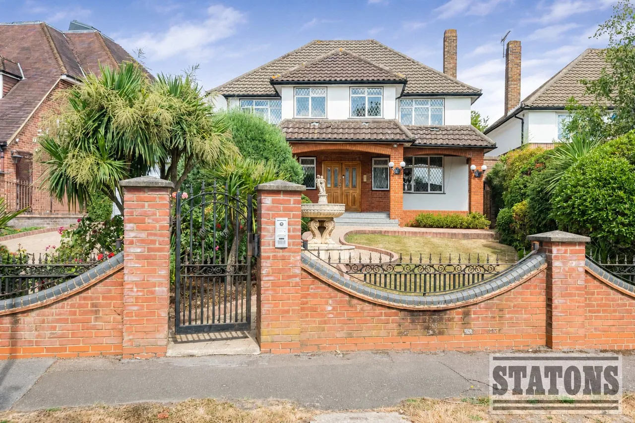 Greenbrook Avenue, Hadley Wood, EN4 0LS, photo 22