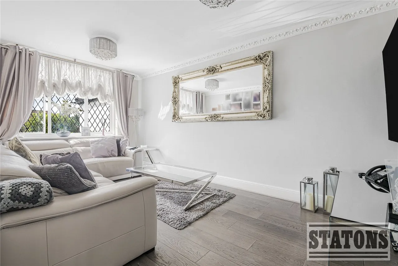 Greenbrook Avenue, Hadley Wood, EN4 0LS, photo 7