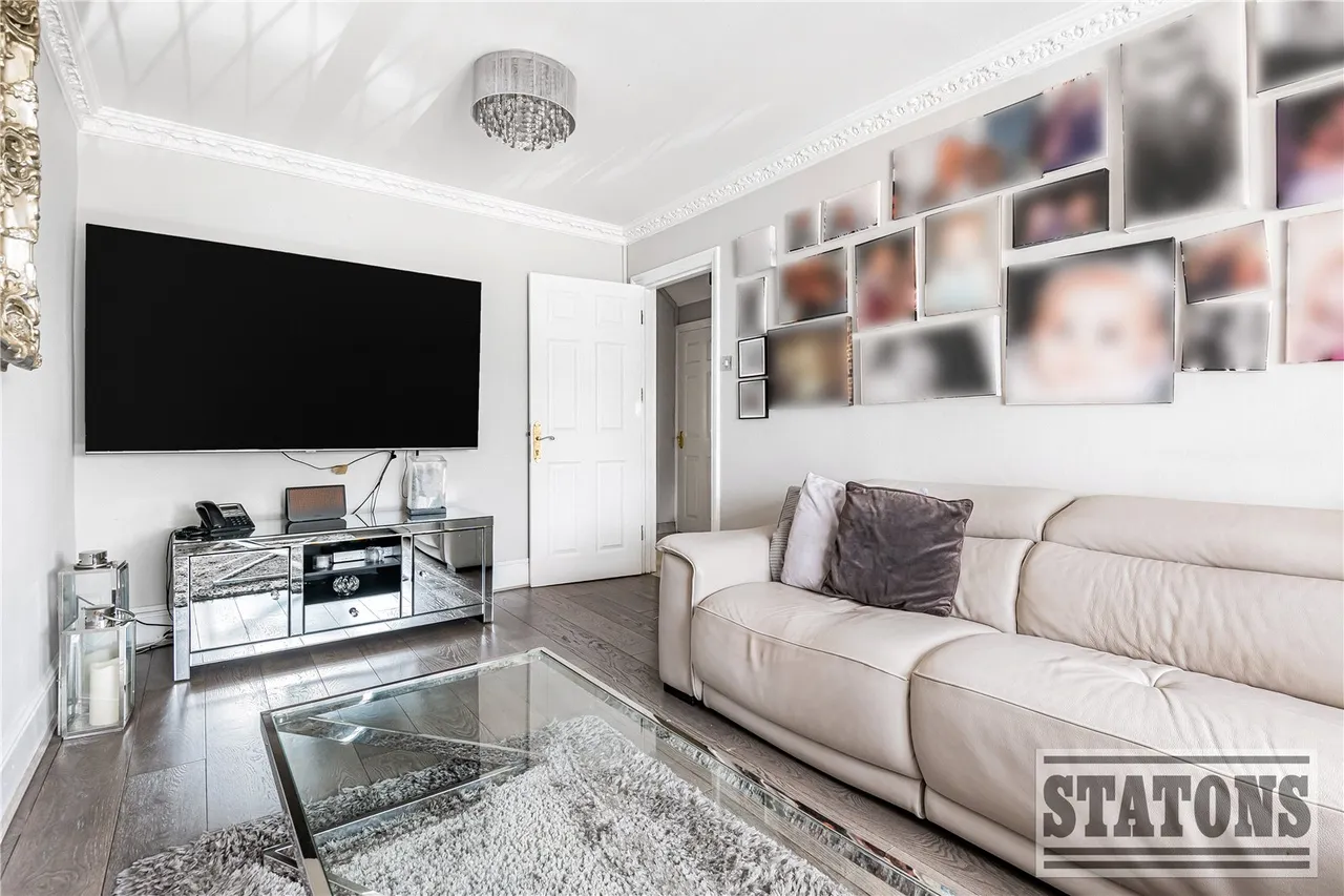Greenbrook Avenue, Hadley Wood, EN4 0LS, photo 6