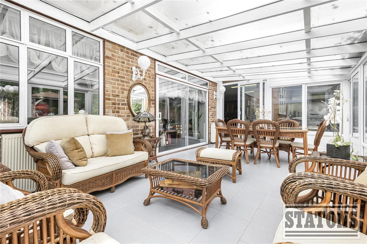 Greenbrook Avenue, Hadley Wood, EN4 0LS, photo 11