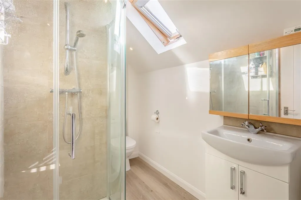 Wisbech Road, Thorney, PE6, photo 16