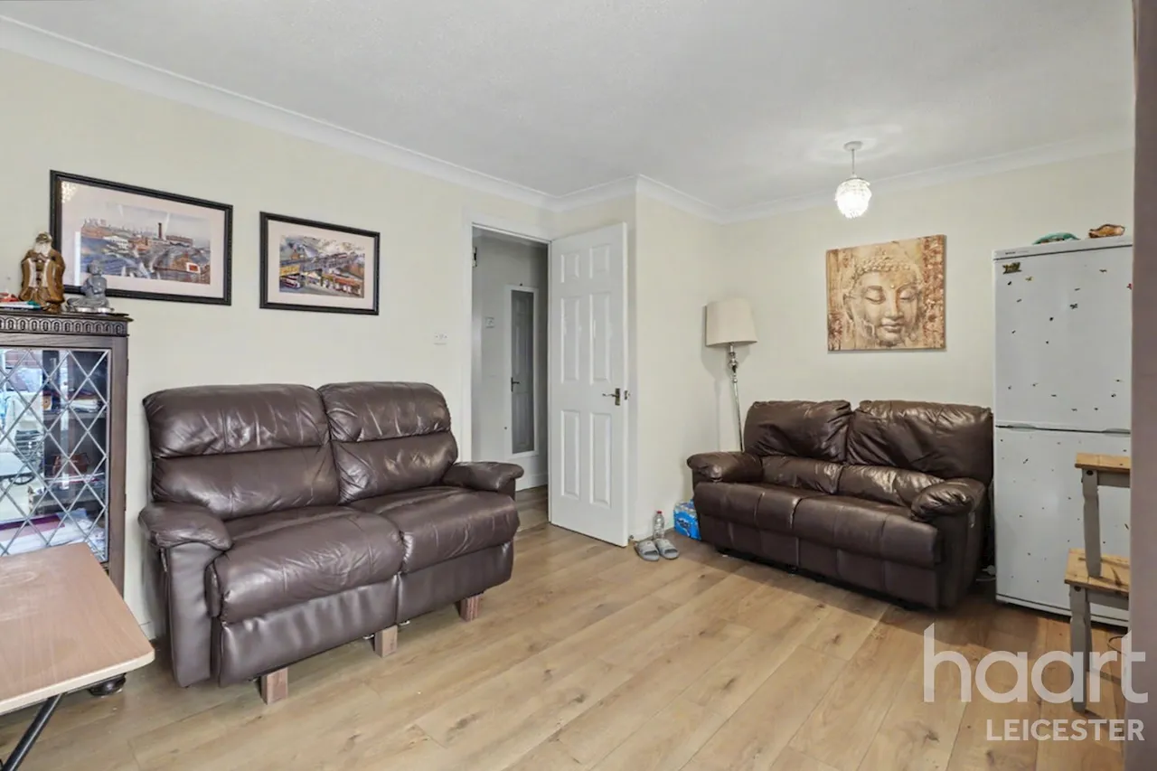 Peregrine Rise, Leicester, LE4, photo 3