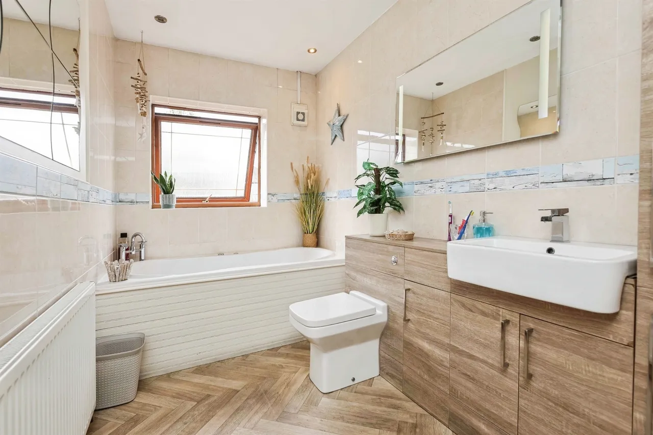 Ann Croft, Birmingham, B26, photo 16