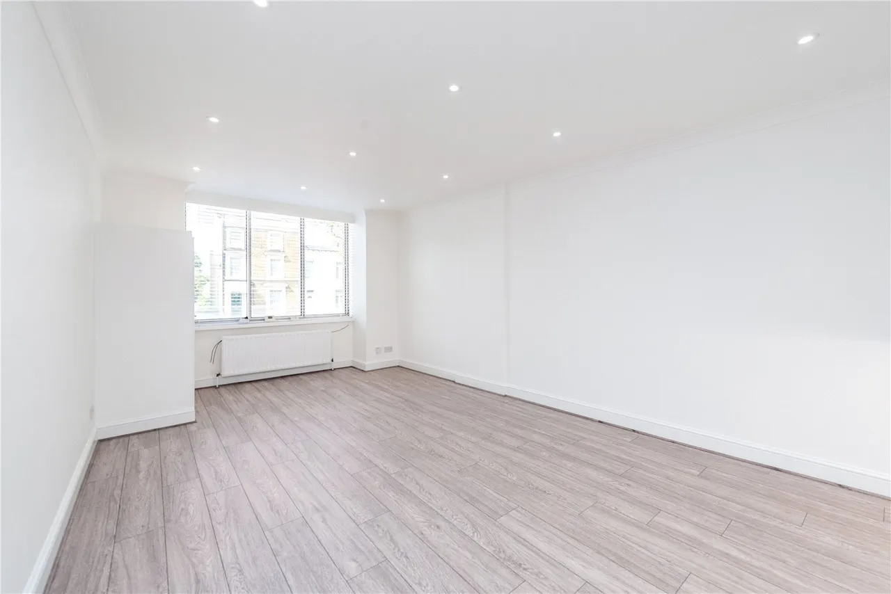 Holloway Road, Holloway, N19, photo 11