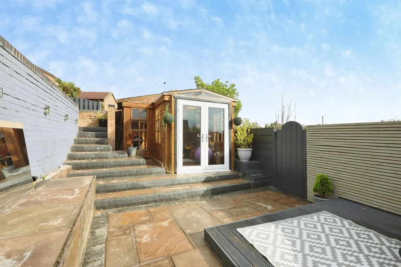 Bracken Way, Harworth, DONCASTER, photo 10