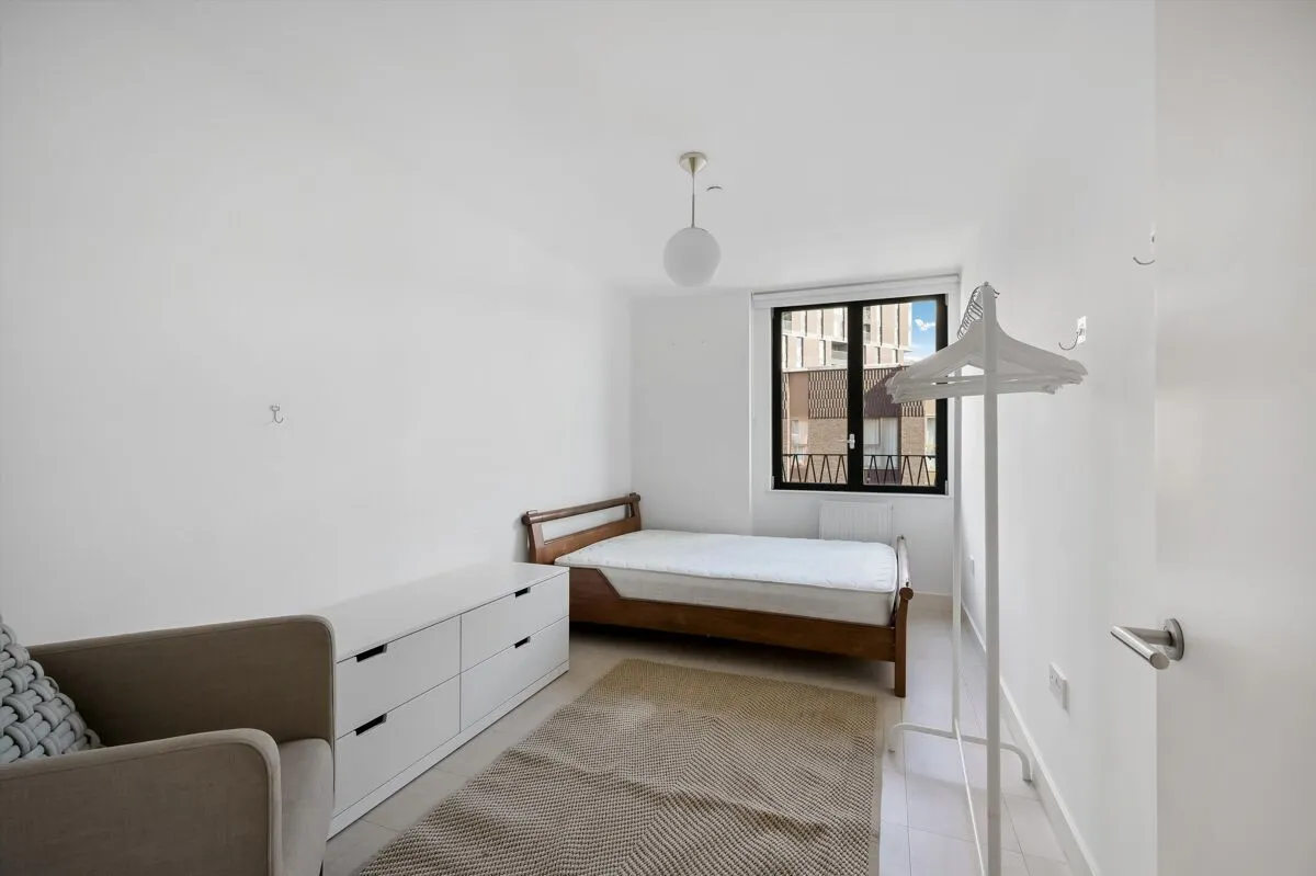 York Way, London, N1C, photo 10