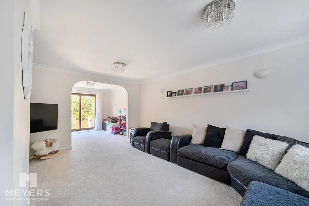 Blaney Way, Corfe Mullen, BH21, photo 5