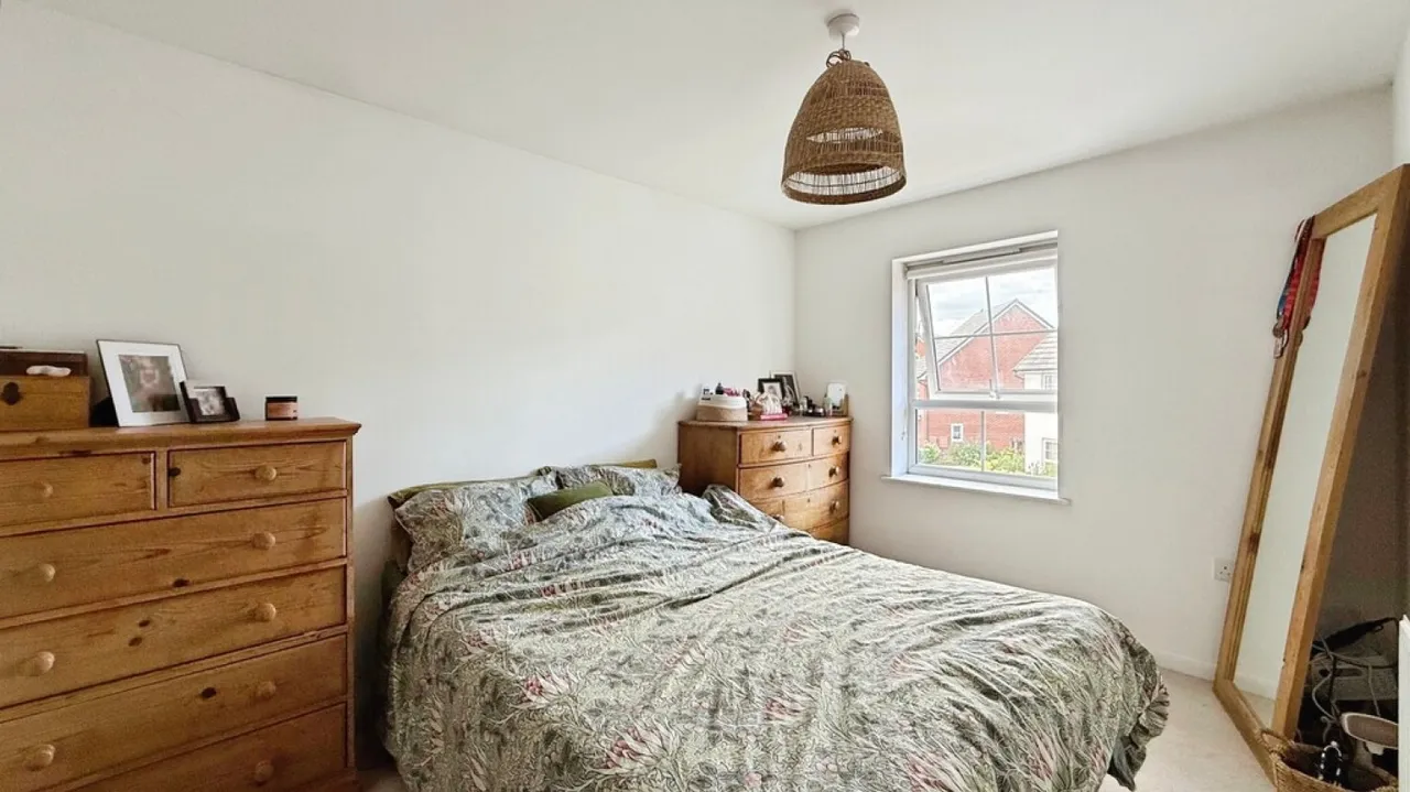 Gilhespy Way, Westbury, photo 10