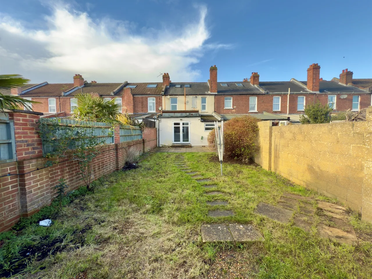 St. Andrews Road, Gosport, photo 9