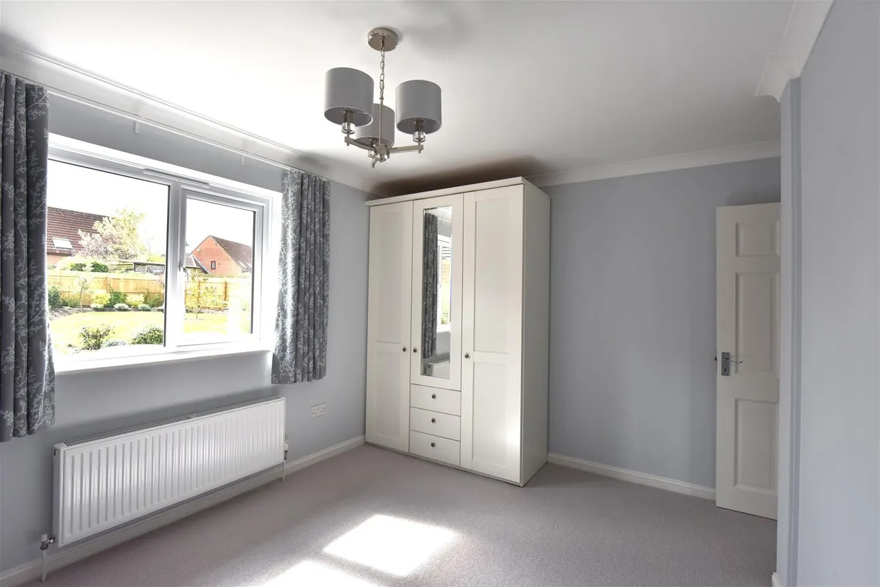 Swallowfields, Gillingham, Dorset SP8 4US, photo 12