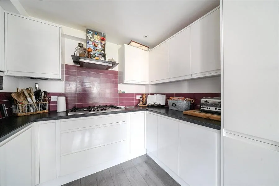 Ullswater Close, Lightwater, GU18, photo 12