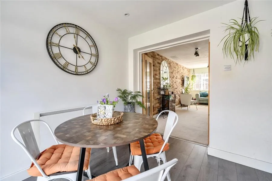 Ullswater Close, Lightwater, GU18, photo 6