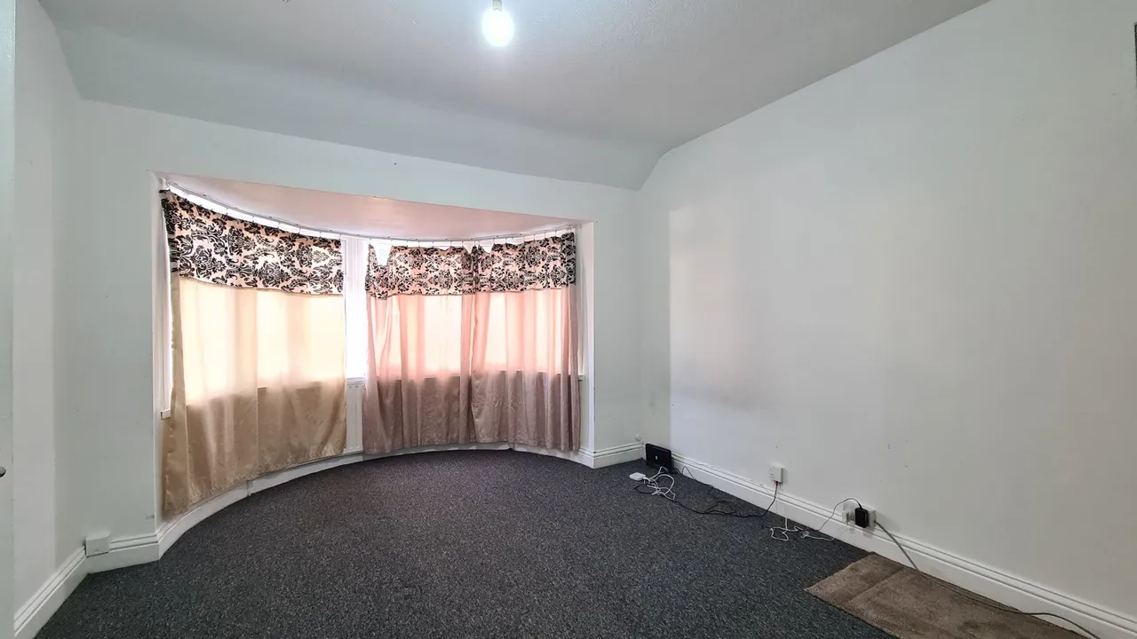 Delamere Road, Hayes, photo 5