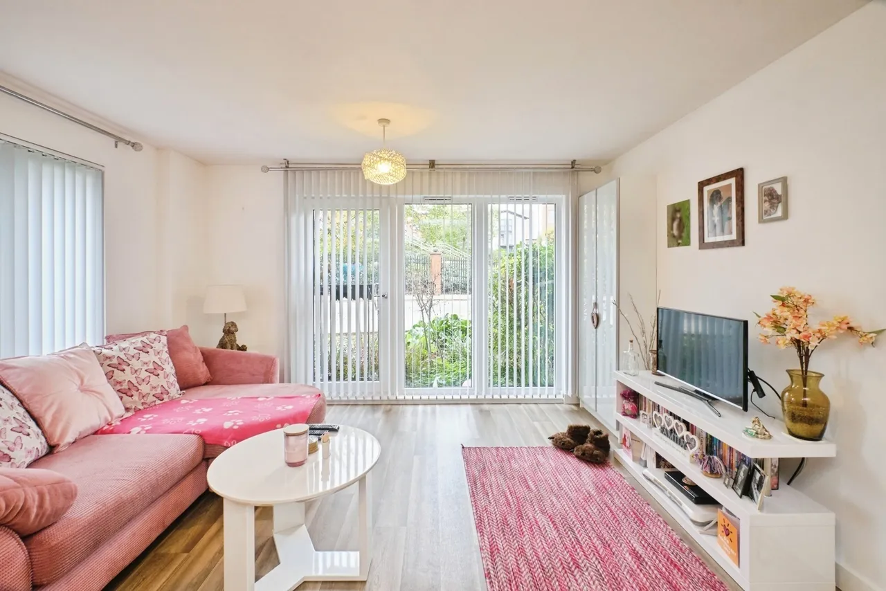 Bell Barn Road, Birmingham, B15, photo 3